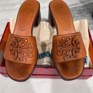 Tory Burch Tan Scandals